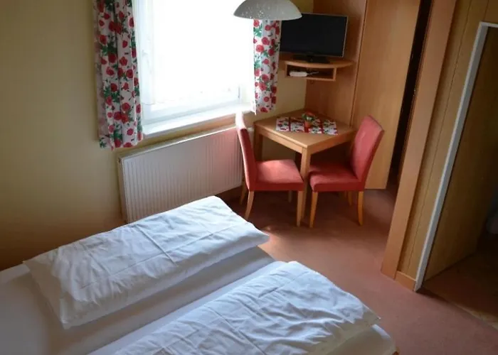 Gaestehaus Familie Grudl ベッド・アンド・ブレックファスト